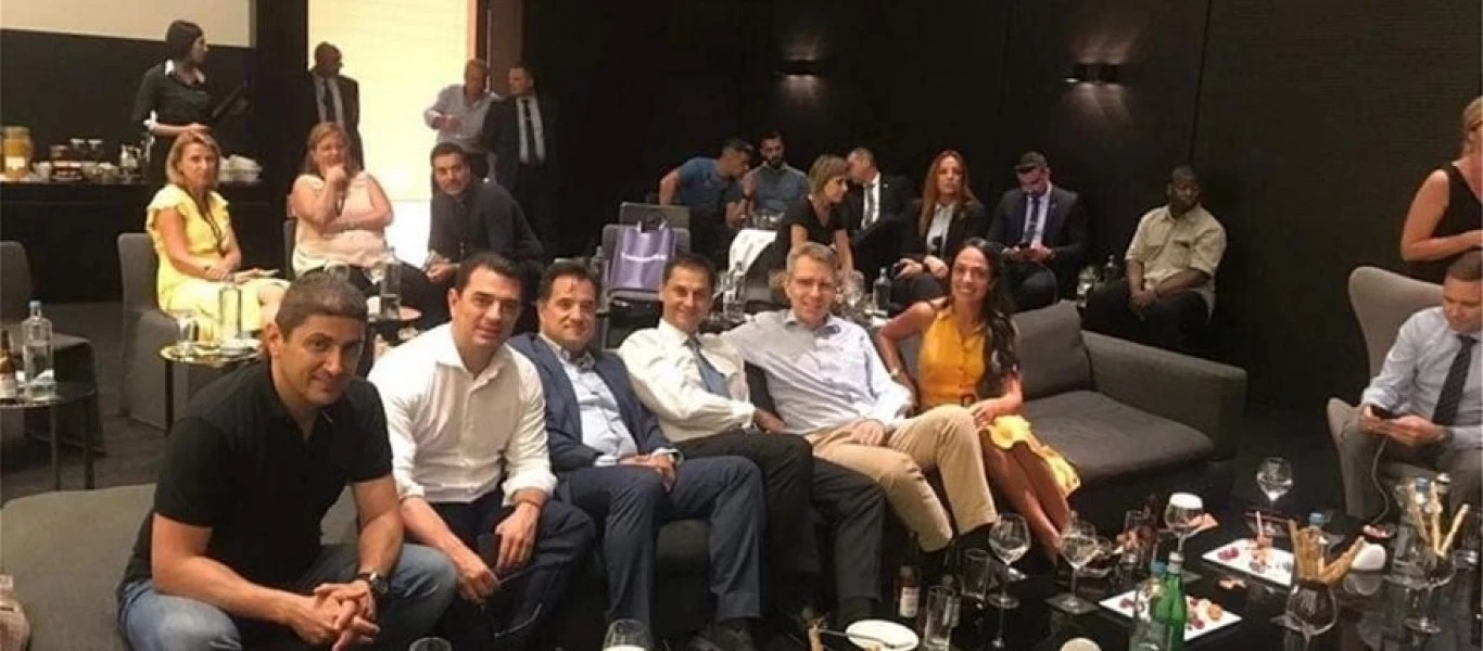 Ο Πάιατ μαζί με υπουργούς και υφυπουργούς είδε το Ελλάδα-ΗΠΑ